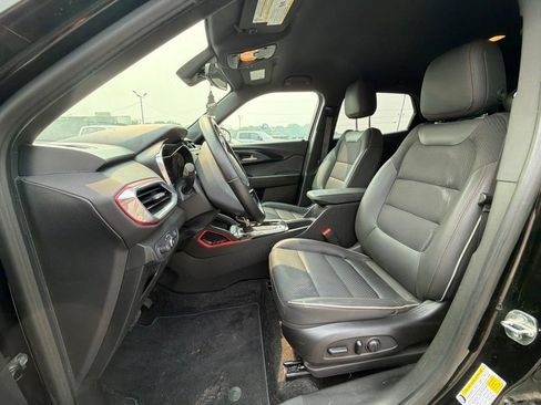 Used 2022 Chevrolet TrailBlazer RS FWD image 14