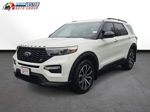 Used 2020 Ford Explorer ST w/ Premium Technology Package image 2