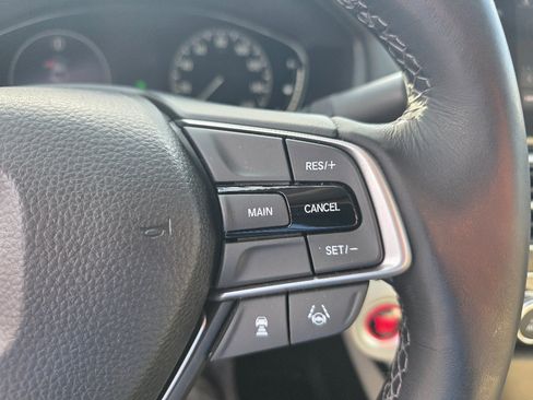 Used 2018 Honda Accord EX-L image 20