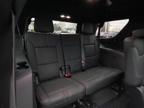 Used 2021 Chevrolet Tahoe RST w/ Luxury Package image 21