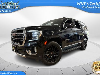 Used 2022 GMC Yukon SLT w/ SLT Premium Package