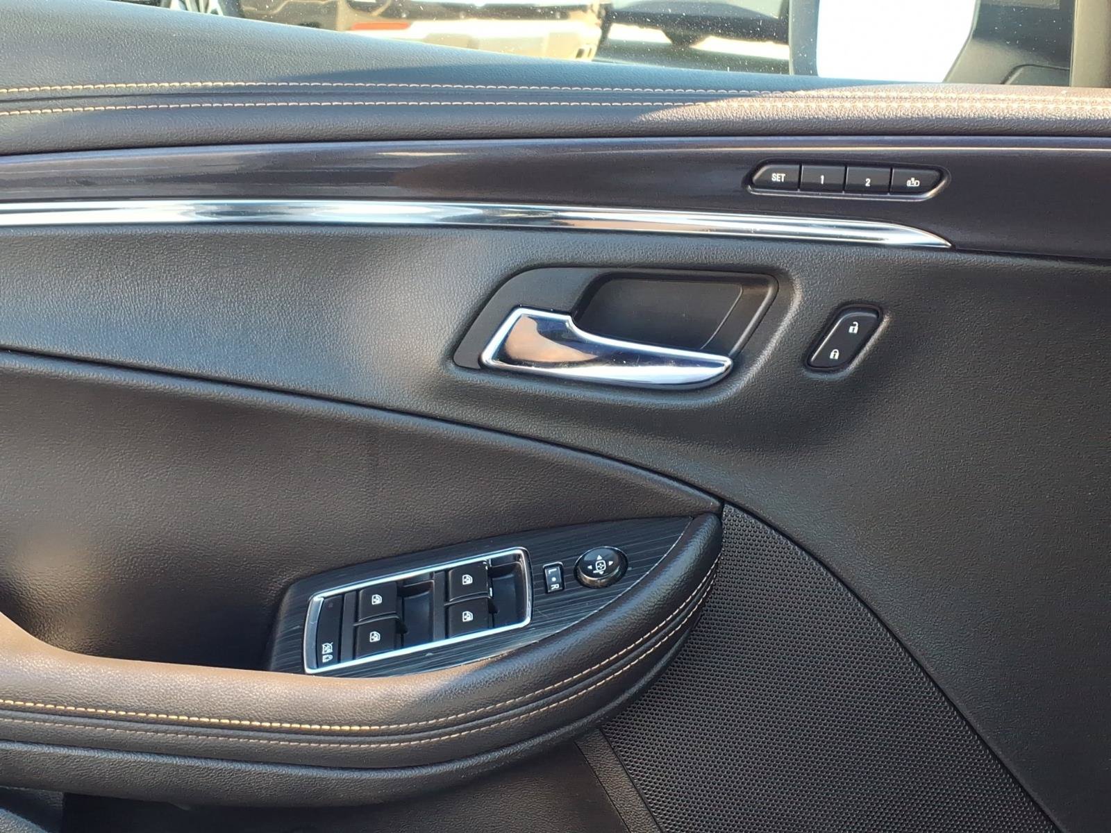 Used 2017 Chevrolet Impala Premier w/ Enhanced Convenience Package FWD image 24