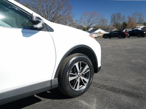 Used 2018 Toyota RAV4 XLE image 11