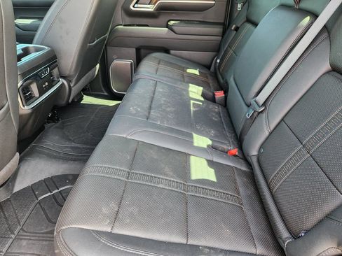Used 2025 Chevrolet Silverado 1500 High Country w/ High Country Premium Package AWD/4WD image 35