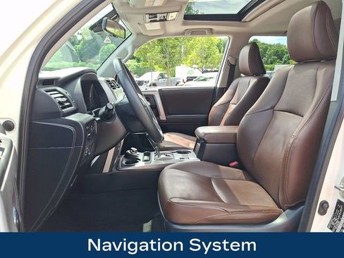 Used 2022 Toyota 4Runner Limited AWD/4WD image 2