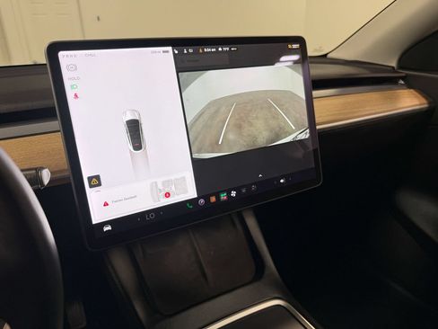 Used 2021 Tesla Model Y Long Range AWD/4WD image 78