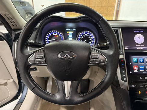 Used 2017 INFINITI Q50 3.0t Premium image 11