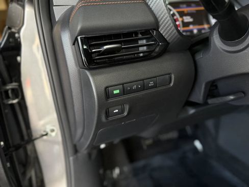 Used 2023 Nissan Sentra SR w/ SR Premium Package FWD image 26