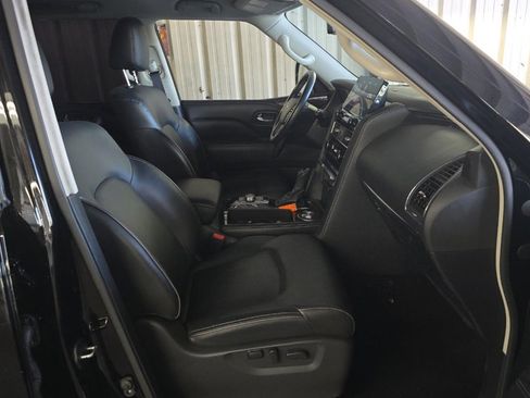 Used 2023 INFINITI QX80 Luxe w/ Cargo Package image 11