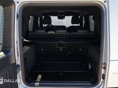 Used 2025 Mercedes-Benz G 63 AMG 4MATIC image 32
