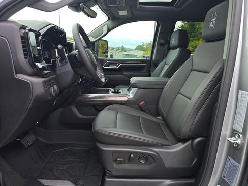 New 2025 Chevrolet Silverado 2500 LTZ w/ Trail Boss Package image 5