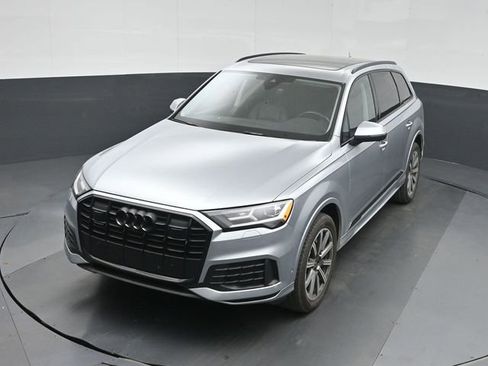 Used 2023 Audi Q7 2.0T Premium Plus w/ Premium Plus Package AWD/4WD image 38
