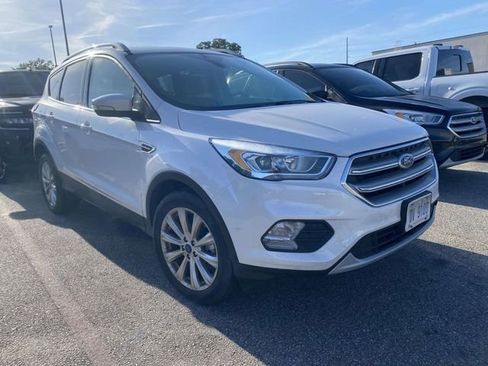 Certified 2017 Ford Escape Titanium FWD image 1