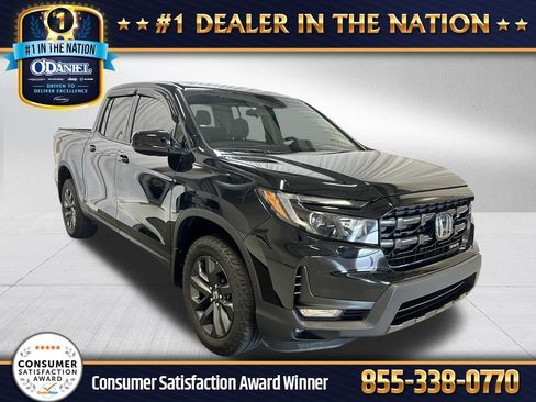 Used 2025 Honda Ridgeline Sport image 1
