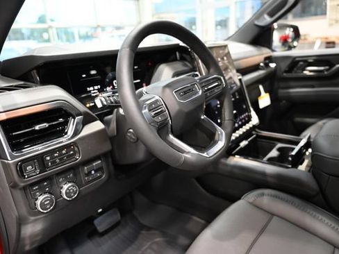New 2026 GMC Yukon XL Denali w/ Sun & Power Step Package AWD/4WD image 24