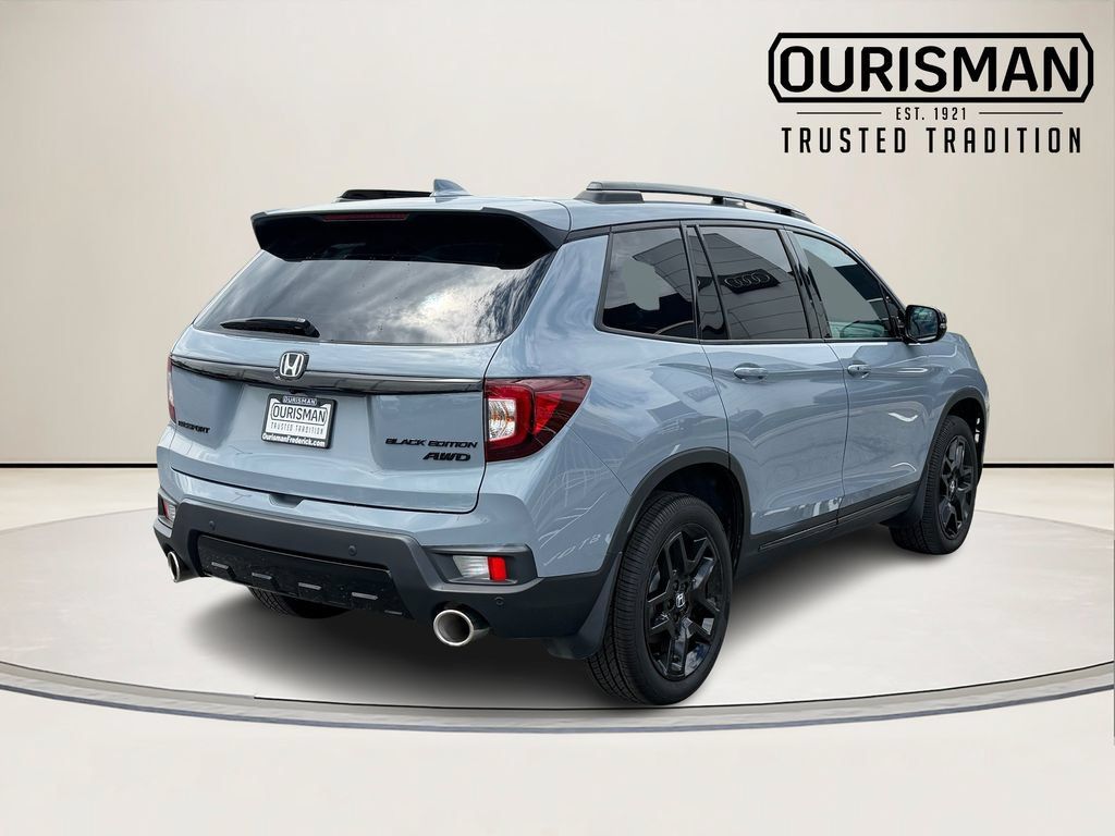 Used 2024 Honda Passport Black Edition image 7