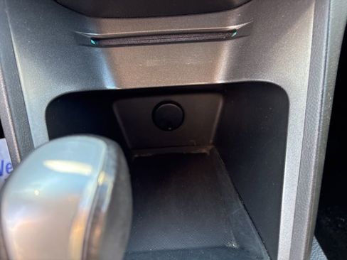 Used 2015 Chevrolet Equinox LT w/ Safety Package image 40