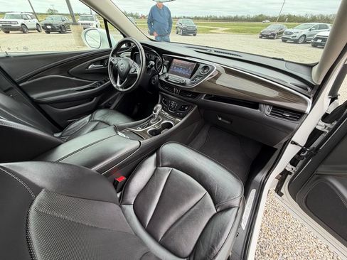 Used 2020 Buick Envision Essence FWD image 32
