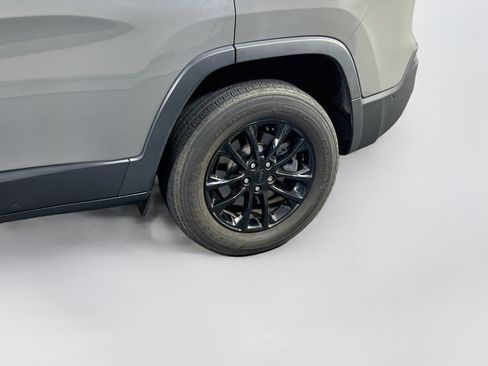 Used 2023 Jeep Cherokee Altitude Lux w/ Lux Elite Package AWD/4WD image 31
