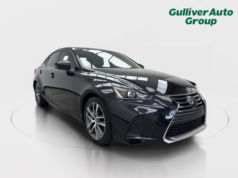 Used 2020 Lexus IS 300 w/ Accessory Package 2 RWD image 13