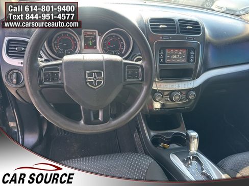 Used 2019 Dodge Journey SE w/ Blacktop Package image 7