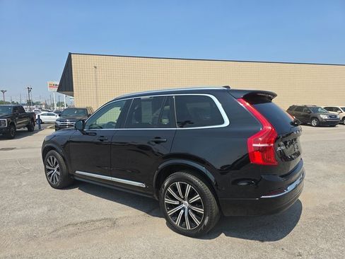 Used 2023 Volvo XC90 B6 Plus image 7