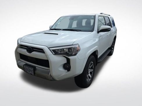 Used 2023 Toyota 4Runner TRD Off-Road Premium w/ Moonroof Package image 9