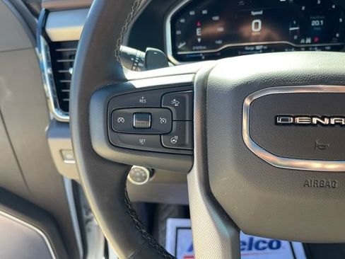 Used 2023 GMC Sierra 1500 Denali w/ Denali Reserve Package AWD/4WD image 16