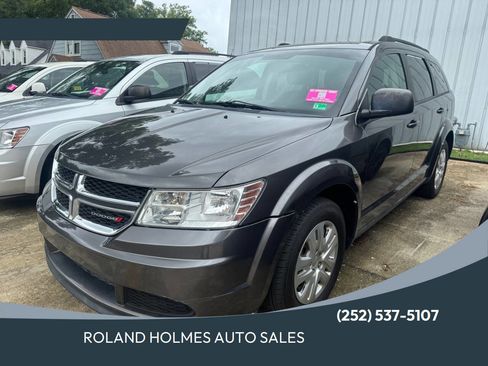 Used 2016 Dodge Journey SE w/ Flexible Seating Group image 1