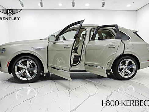 Used 2024 Bentley Bentayga Hybrid V6/LEASE OPTIONS AVAILA image 4