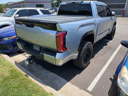 Used 2026 Toyota Tundra Platinum AWD/4WD image 3