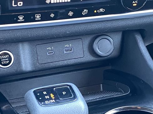 Used 2023 Nissan Rogue SV FWD image 21
