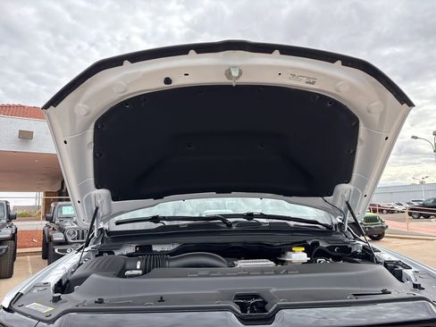 New 2026 RAM 1500 Laramie w/ Night Edition AWD/4WD image 46