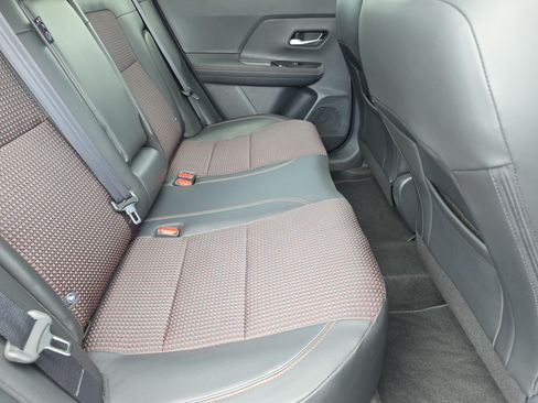 Used 2025 Nissan Kicks SR w/ SR Premium Package FWD image 12