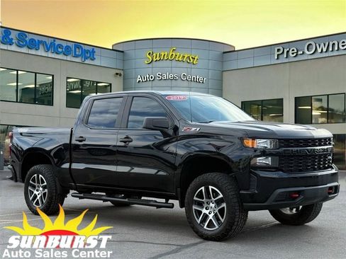 Used 2019 Chevrolet Silverado 1500 Custom Trail Boss AWD/4WD image 1