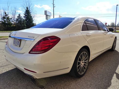 Used 2016 Mercedes-Benz S 550 4MATIC Sedan image 9
