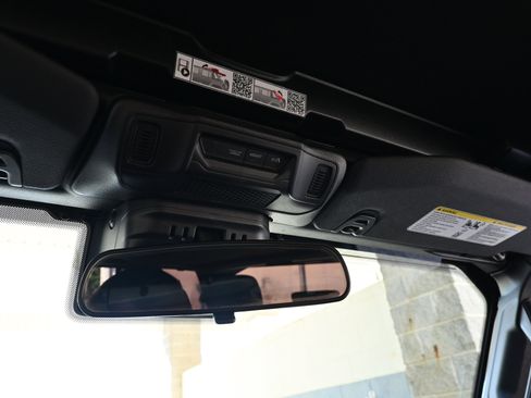 Used 2024 Jeep Wrangler Sport S image 28