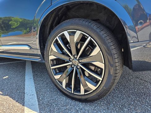 Used 2026 Volvo XC90 B6 Plus AWD/4WD image 32