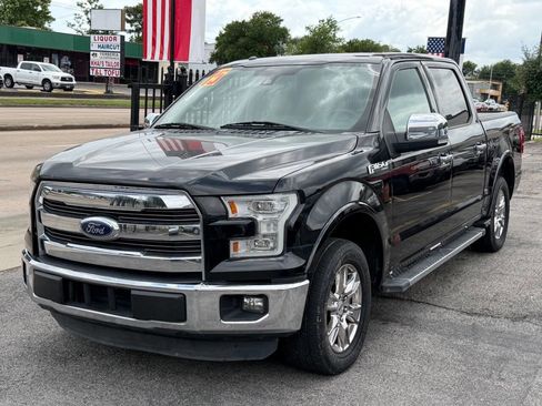 Used 2015 Ford F150 Lariat w/ Equipment Group 502A Luxury RWD image 2