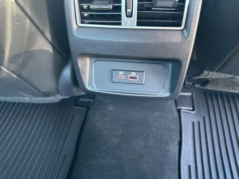 Used 2019 Nissan Maxima SR w/ Premium Package image 17