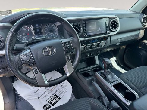 Used 2023 Toyota Tacoma 4x4 Double Cab w/ Trail Edition image 10