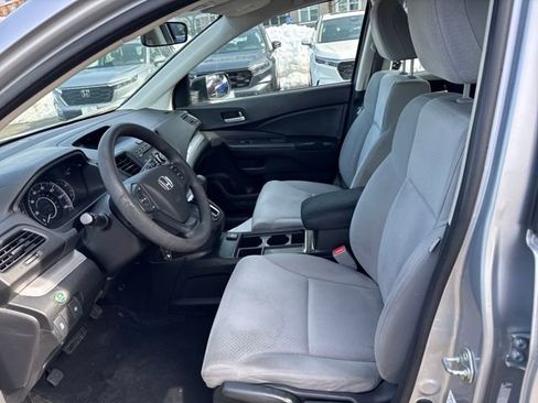 Used 2015 Honda CR-V LX image 3