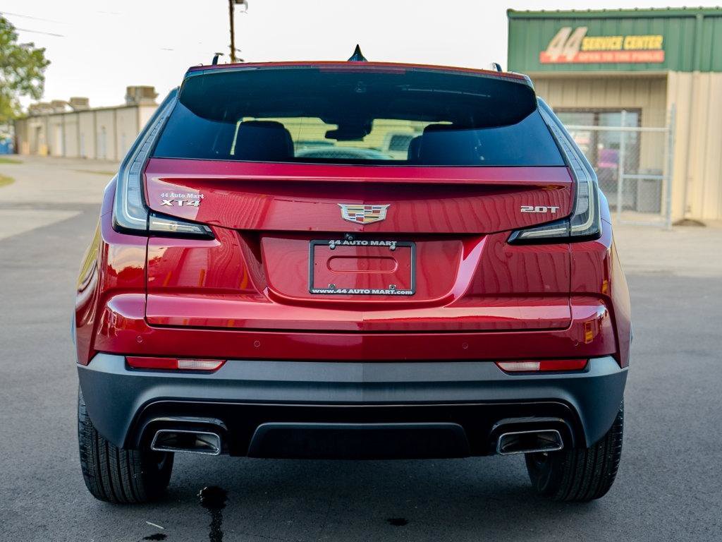 Used 2019 Cadillac XT4 Sport FWD image 3