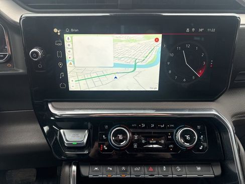 Used 2024 GMC Sierra 1500 Denali w/ Technology Package image 16