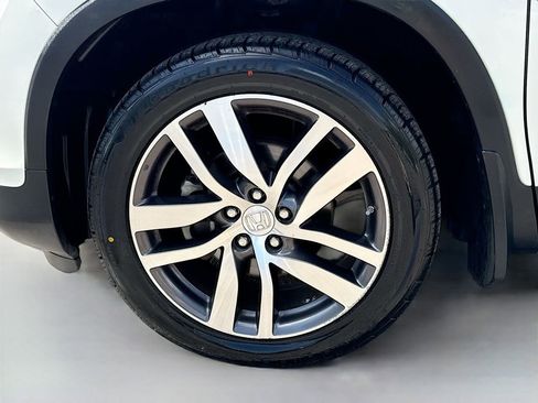 Used 2017 Honda Pilot Elite image 13