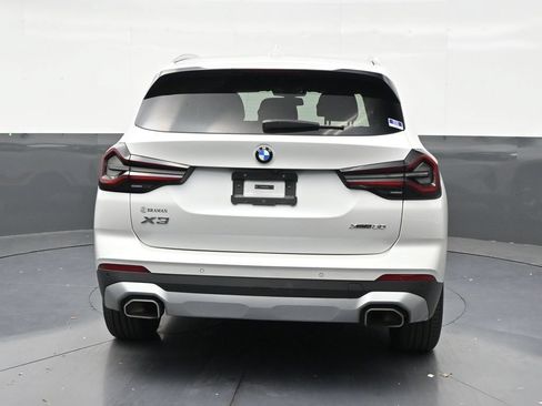Used 2024 BMW X3 xDrive30i AWD/4WD image 4