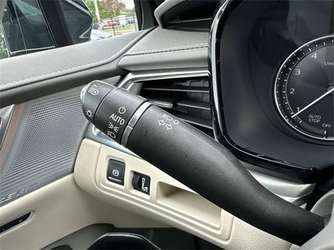 Certified 2022 Cadillac XT5 Premium Luxury image 79