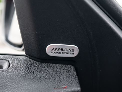 Used 2020 Dodge Charger Scat Pack RWD image 37