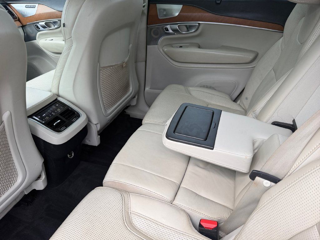Used 2017 Volvo XC90 T6 Inscription w/ Vision Package AWD/4WD image 19