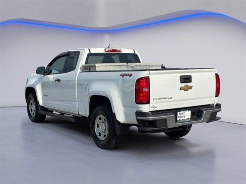 Used 2019 Chevrolet Colorado W/T w/ WT Convenience Package AWD/4WD image 6